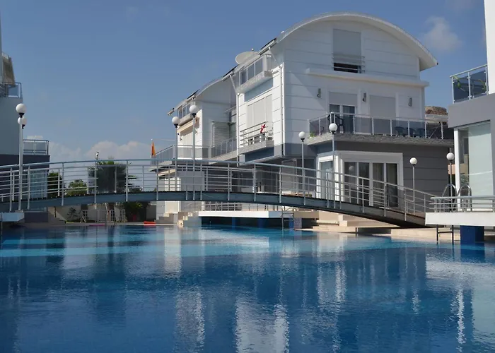Antalya Mermaid 3 Bedrooms Close The Park 1 *